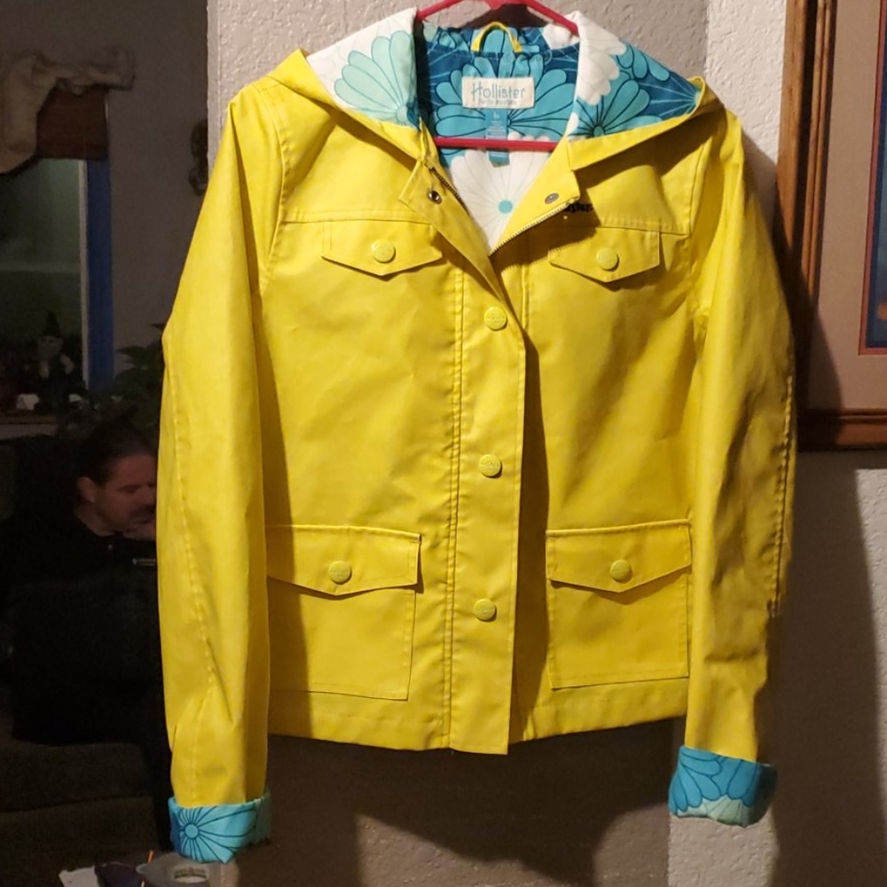Rain coat